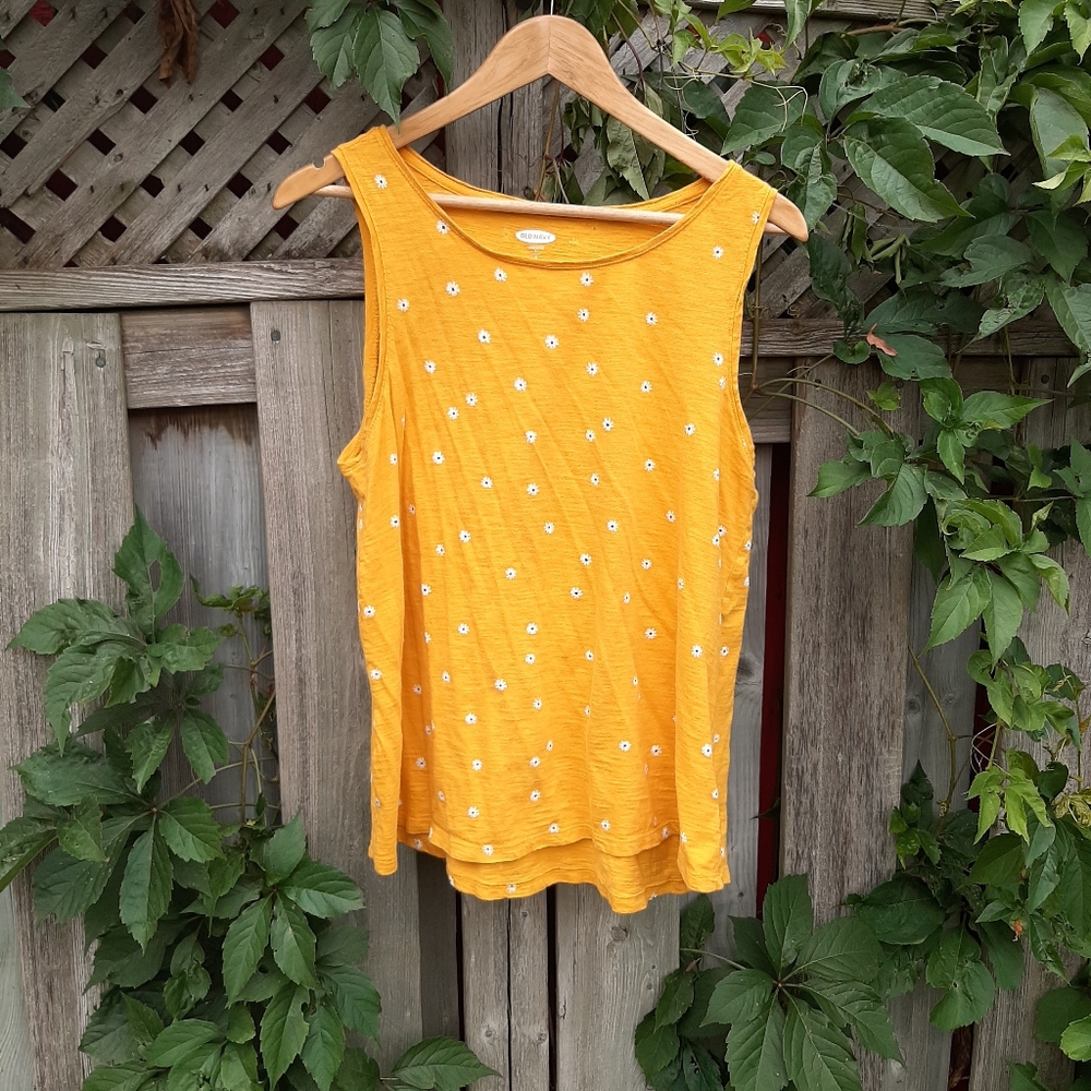 🌷3/$20-Old Navy Tank
